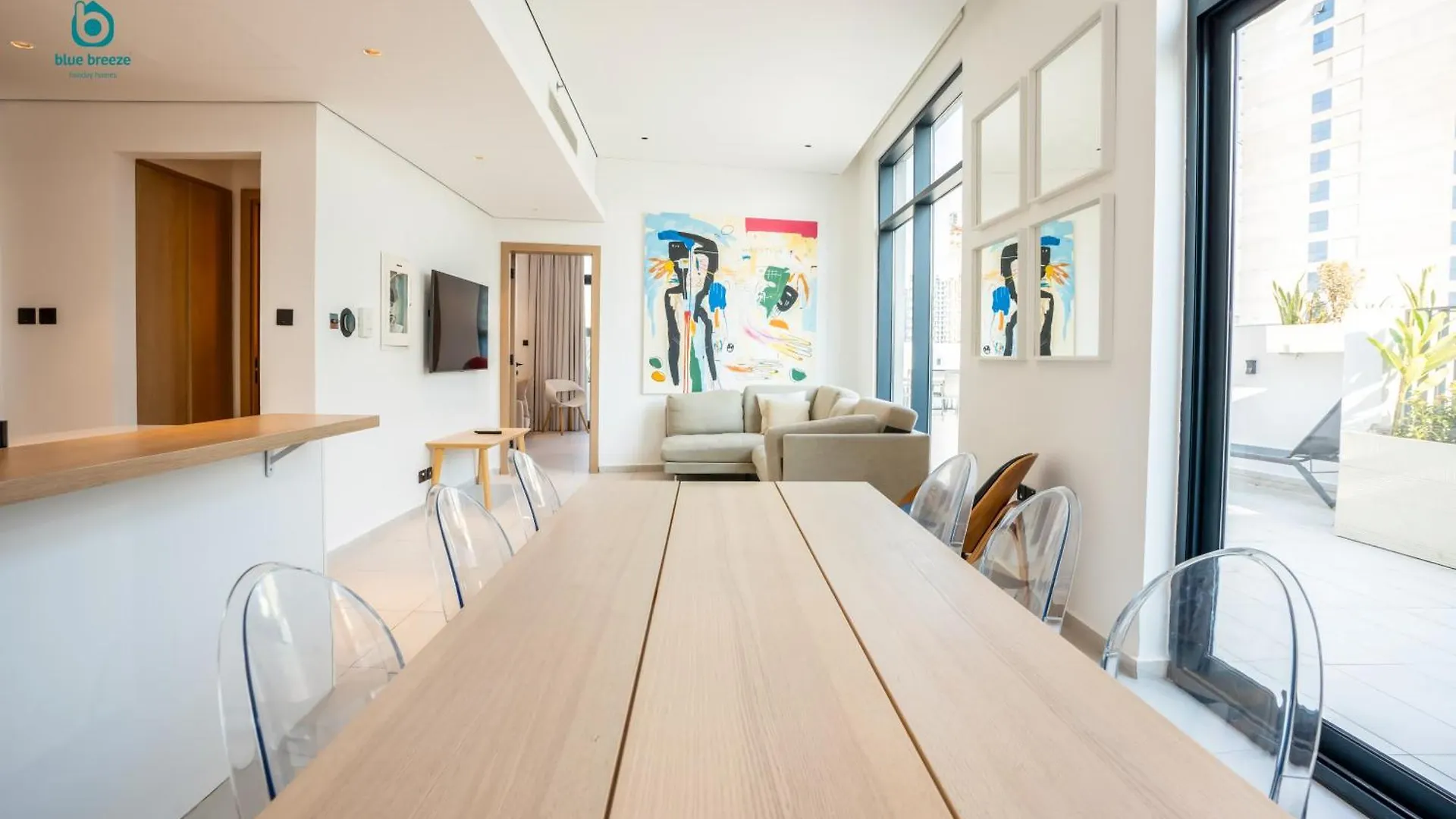 Blue Breeze - Elegant 1Br With Private Jacuzzi & Terrace In Jvc Apartment Dubai United Arab Emirates