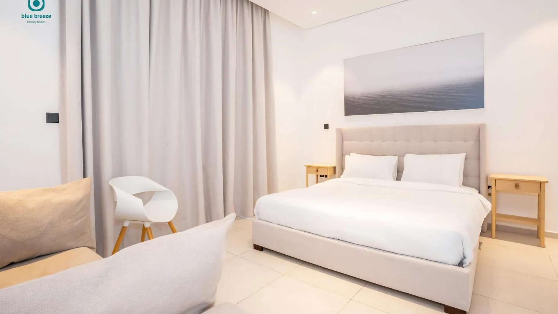Blue Breeze - Elegant 1Br With Private Jacuzzi & Terrace In Jvc Apartment Dubai